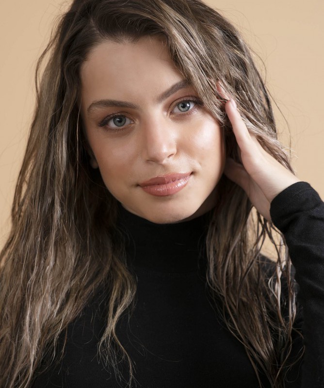 LIA ZION